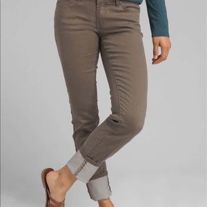 Prana Kara Jeans -Size 4 -Volcanic Plum